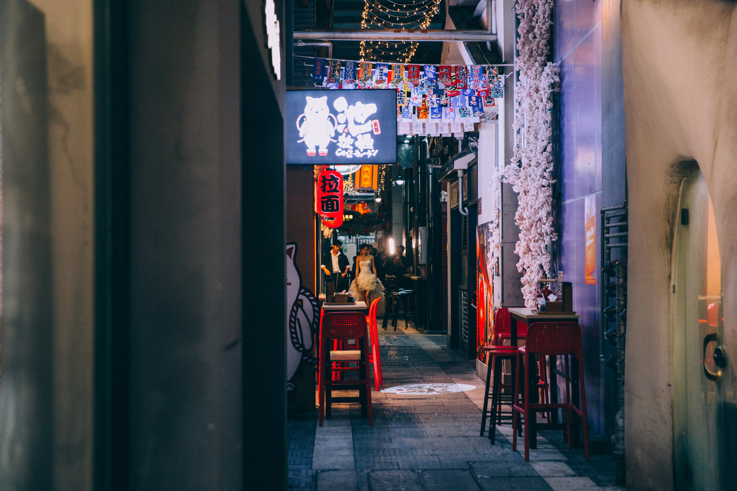 Restaurant in Japan, Try Growth Hacker Genius